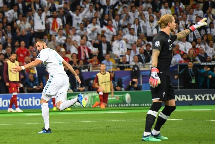 Karim Benzema (lijevo) proslavlja prvi Realov gol. (Foto: EPA-EFE)