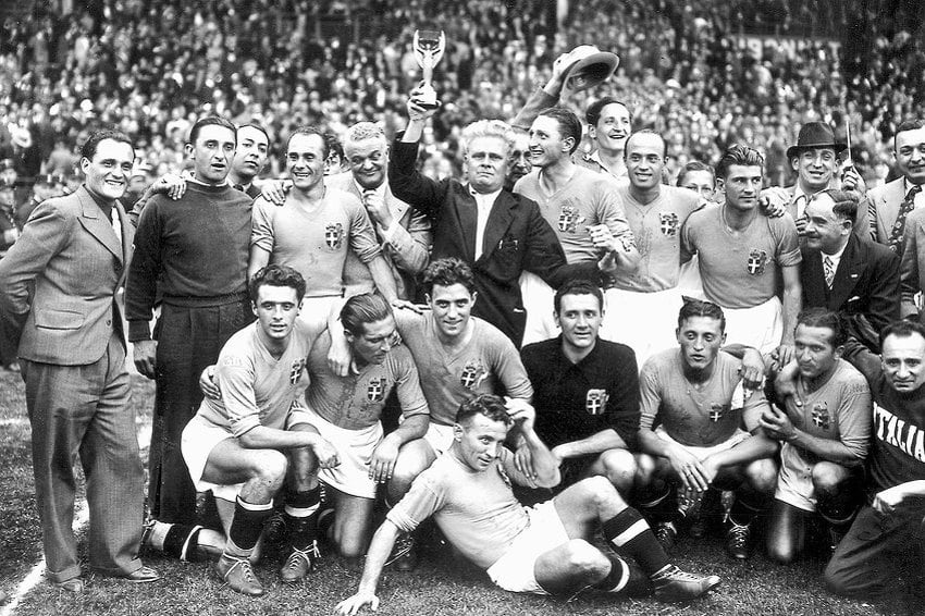 Italijani sa trofejom pobjednika SP-a