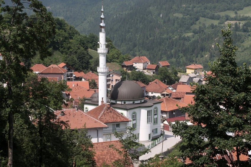 Džemat Dub kod Travnika (Foto: E. M./Klix.ba)