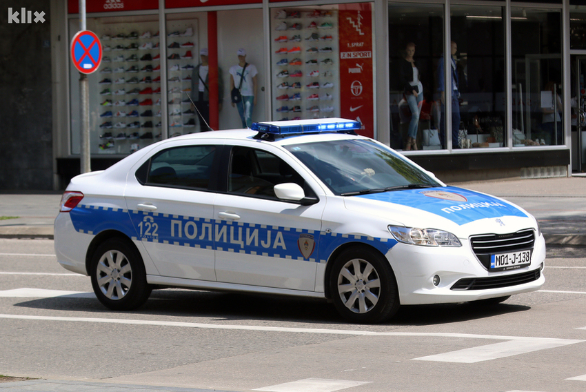 Nakon saobraćajne nesreće vozač pucao na policajce u Bosanskoj Gradišci