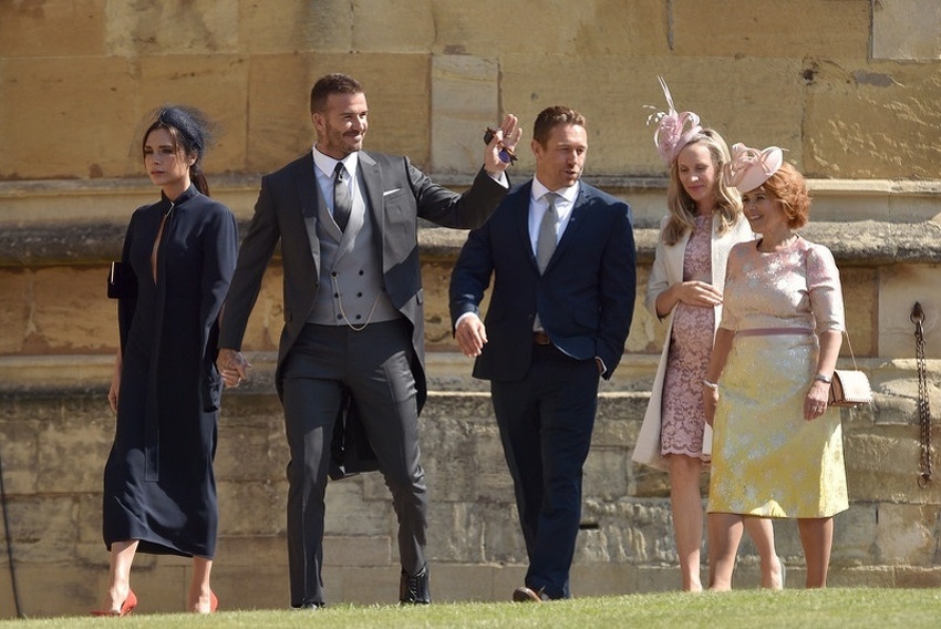 Na prodaju model haljine koji je Victorija Beckham nosila na kraljevskom vjenčanju