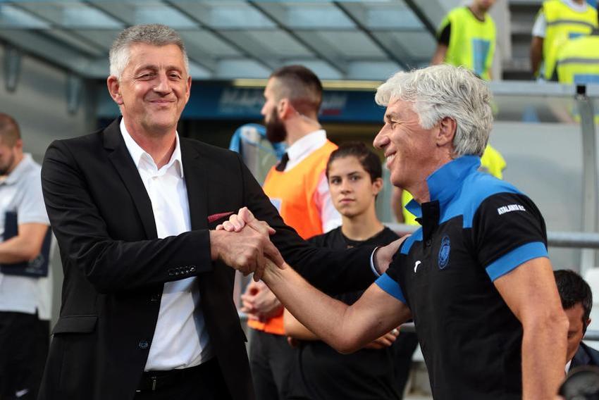 Husref Musemić i Gian Piero Gasperini (Foto: EPA-EFE)