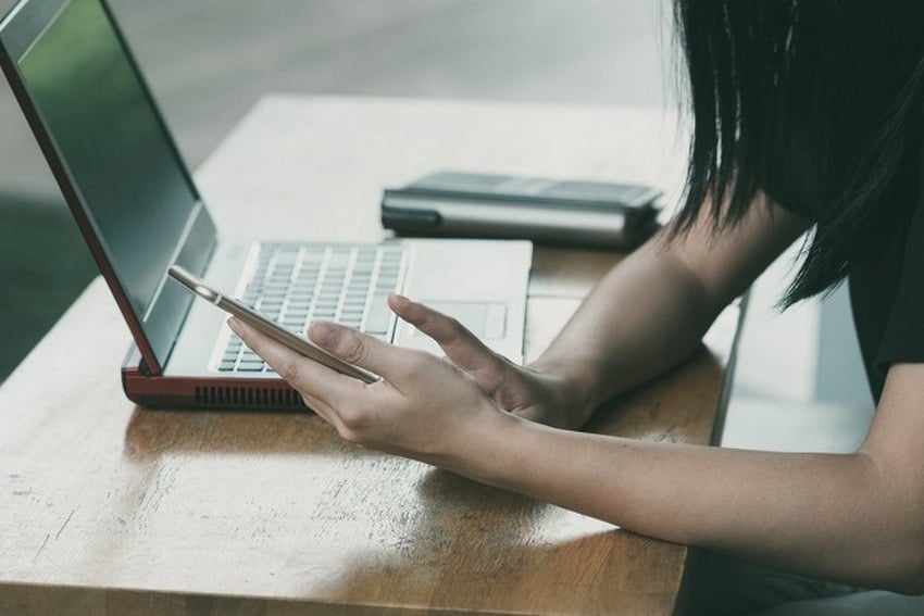 Samci koji preko interneta traže ljubav biraju osobe koje su "izvan njihove lige"