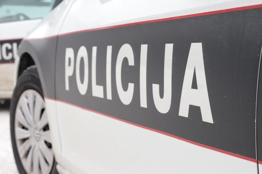 Policija u BrÄkom privela sedam osoba zbog djeÄije pornografije