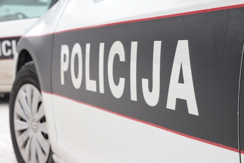 Policija u BrÄkom privela sedam osoba zbog djeÄije pornografije