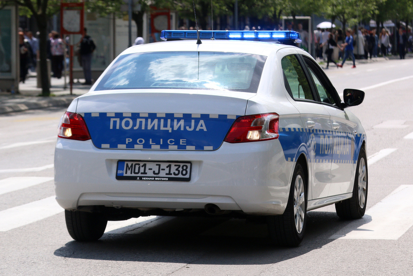 MUP RS: Zbog posjete Lavrova zabrana kretanja vozila, pregled stanova i ulaza