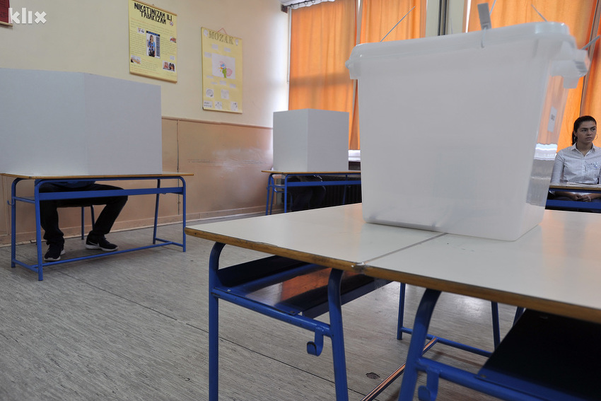 U Srebrenici na vrijeme otvorena sva biračka mjesta