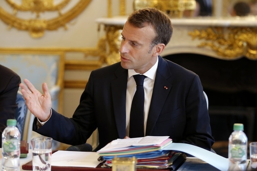 Emmanuel Macron rekonstruisao Vladu Francuske