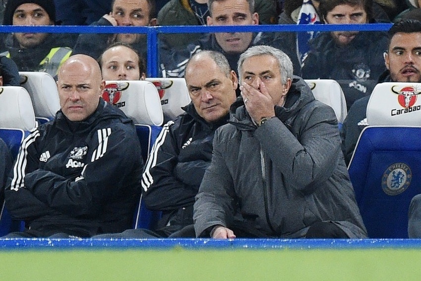 Jose Mourinho (krajnje desno) je tri puta gostovao s Unitedom kod Chelseaja i svaki put izgubio (Foto: EPA-EFE)
