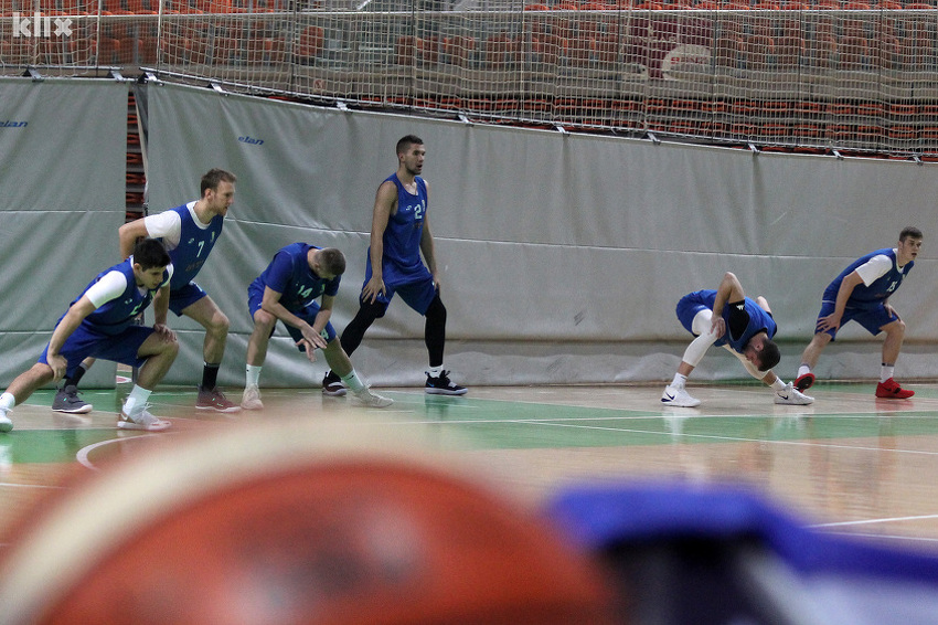 Detalj s treninga u Gradskoj areni "Husejin Smajlović" u Zenici (Foto: E. M./Klix.ba)