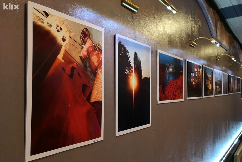 Neke od izloženih fotografija (Foto: E. M./Klix.ba)