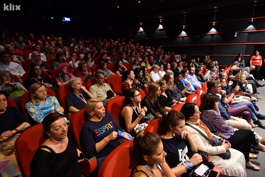 Decembar u kinu Meeting Point: Filmski hitovi, dodatni termini i specijalne projekcije