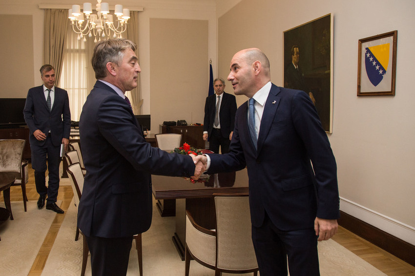 Komšić sa ambasadorom Srbije