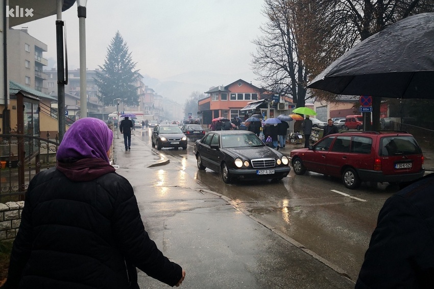 Ulica u mjestu Kasapovići u kojoj se dogodila nesreća (Foto: E. M./Klix.ba)