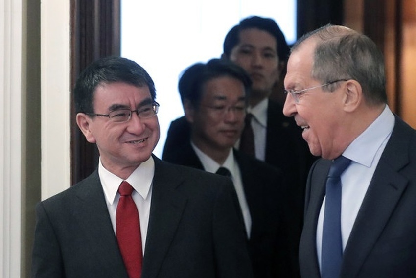 Kono i Lavrov (Foto: EPA-EFE)