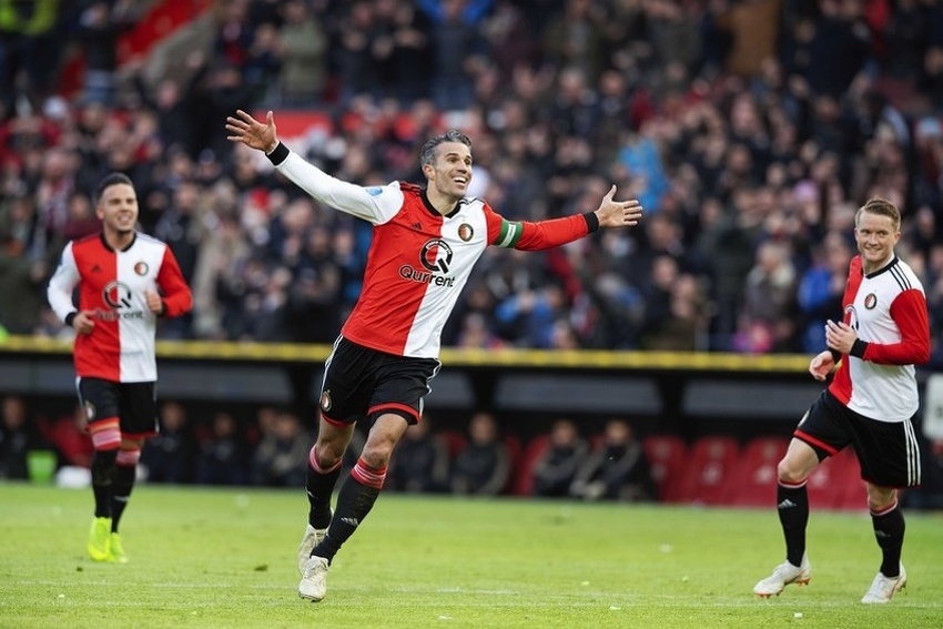 Robin van Persie je postigao dva gola u pobjedi Feynerooda nad Ajaxom (6:2). (Foto: EPA-EFE)