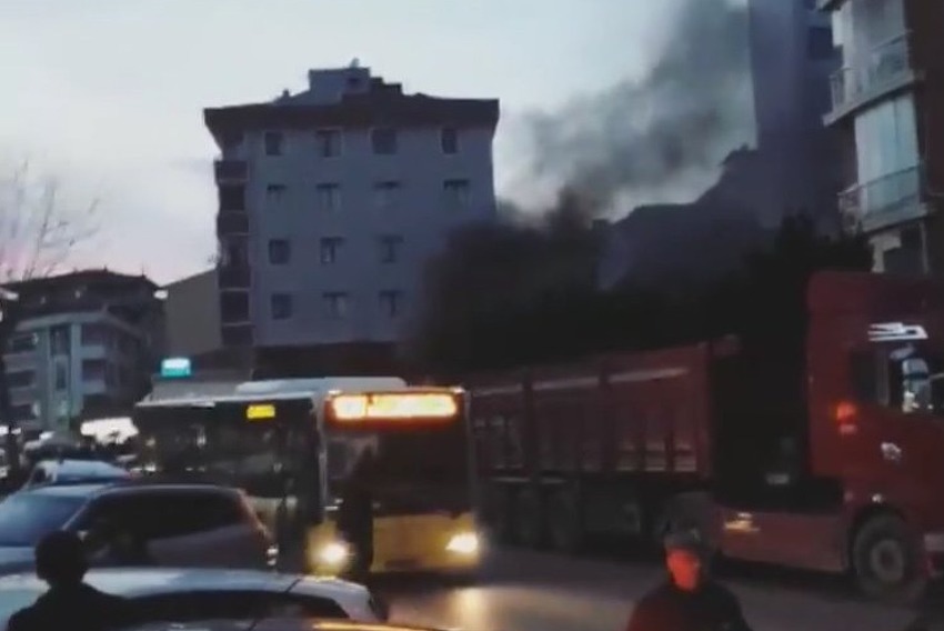 Vojni helikopter se sruÅ¡io usred Istanbula, Äetiri vojnika povrijeÄena