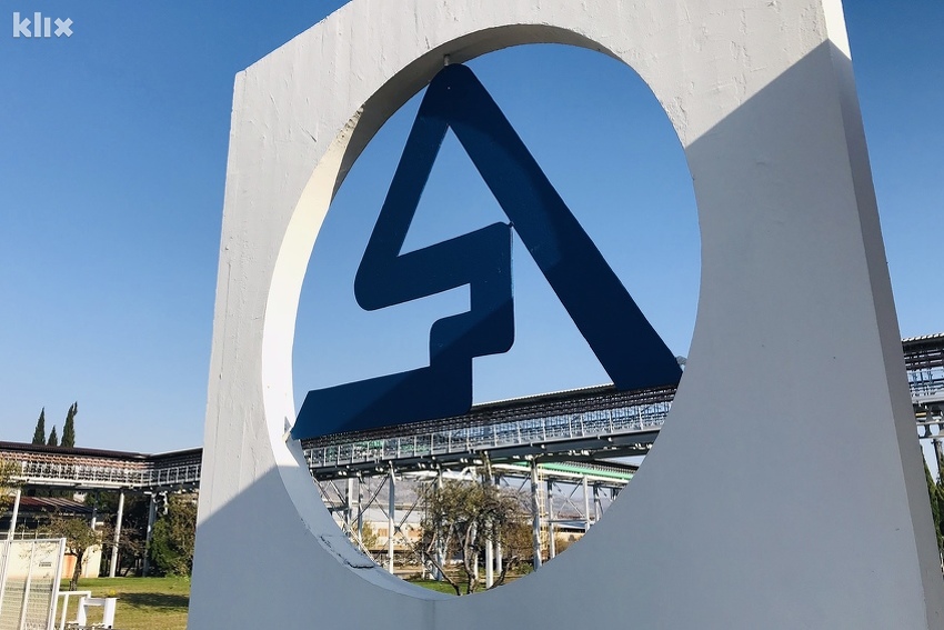 Aluminij zadovoljava sve uslove za steÄaj, moguÄa "politiÄka privatizacija"