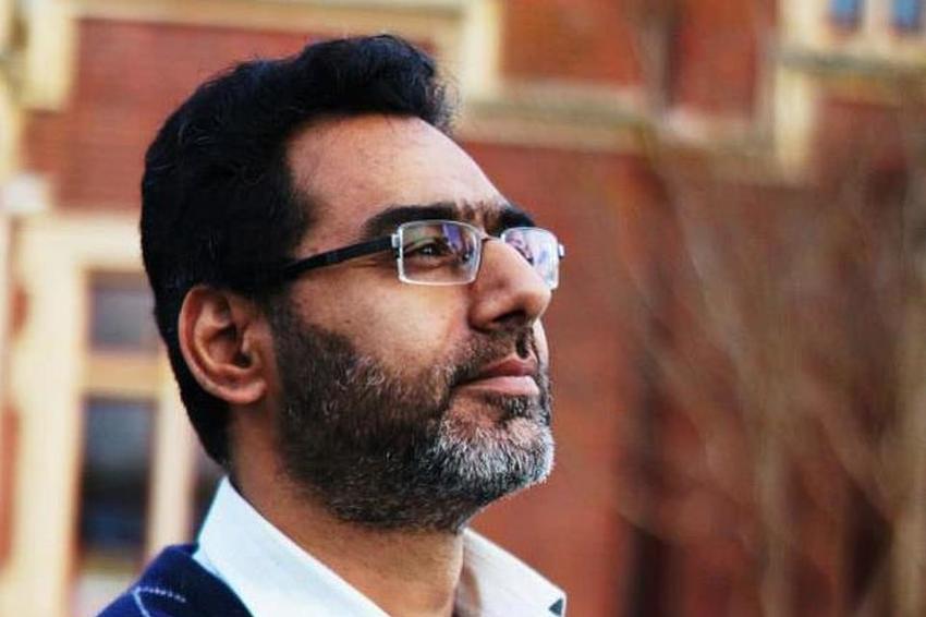 Rezultat slika za Naeem Rashid, muškarac koji je pokušao oduzeti oružje od teroriste Brentona Tarratna tokom napada na džamiju preminuo je usljed povreda.