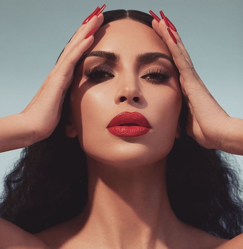 Kim Kardashian Buba Corelli Tekst Kim Kardashian Phenomenal
