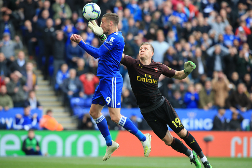Jamie Vardy postiže drugi pogodak za Leicester (Foto: AFP)