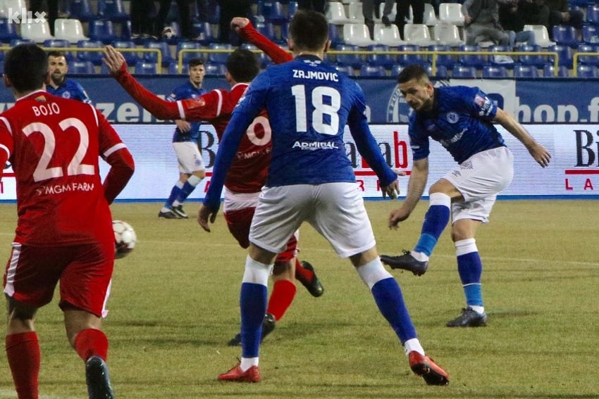 Detalj s nedavne utakmice između Željezničara i Mladosti (Foto: H. M./Klix.ba)