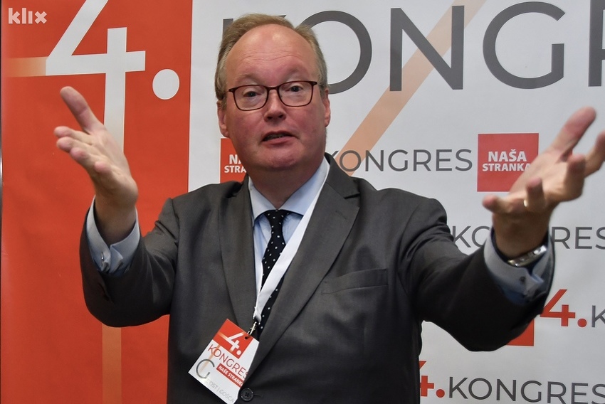 Rezultat slika za Predsjednik evropskih liberala Hans van Baalen: Voljeli bismo da BiH zauzme mjesto u EU