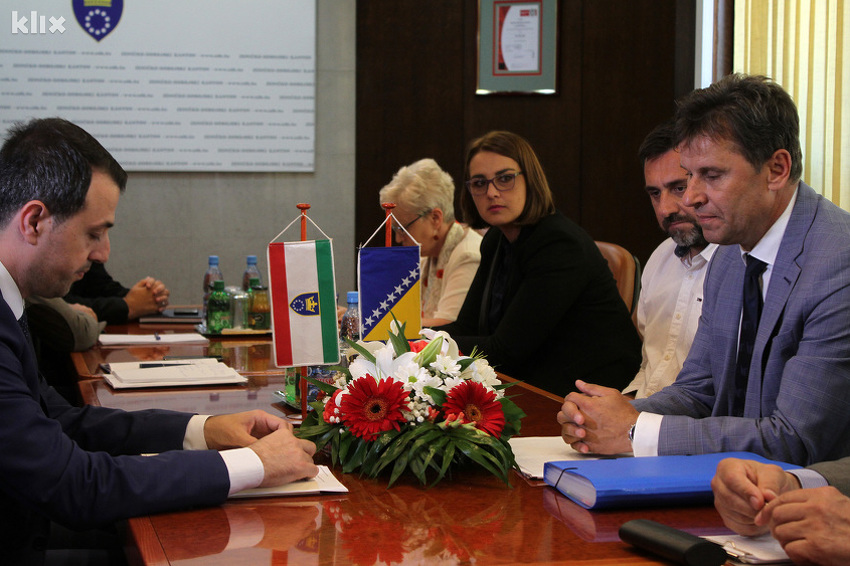 Mirza Ganić i Fadil Novalić na sastanku u Vladi ZDK (Foto: E. M./Klix.ba)
