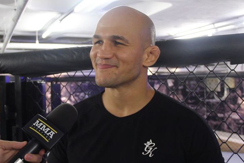 Junior dos Santos (Foto: MMAFighting)