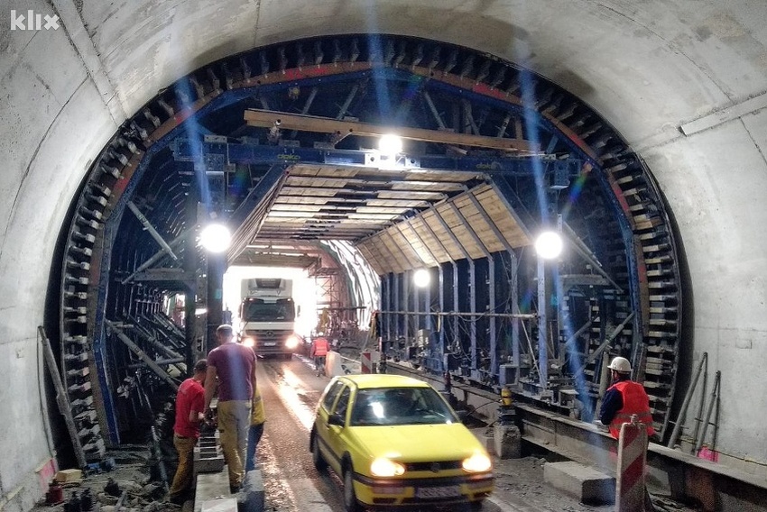 Radovi u tunelu Vranduk (Foto: E. M./Klix.ba)