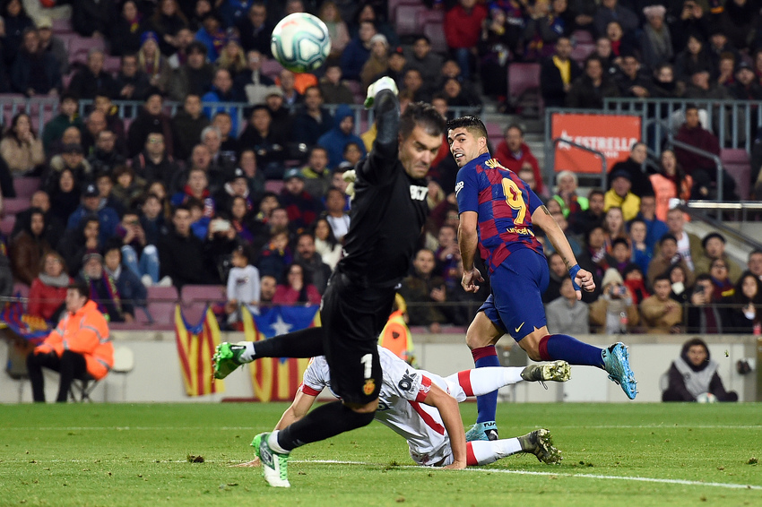 Trenutak kada Luis Suarez postiže pogodak (Foto: AFP)
