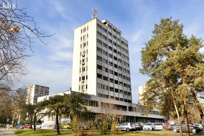 Zgrada SodaSo u Tuzli (Foto: A. K./Klix.ba)