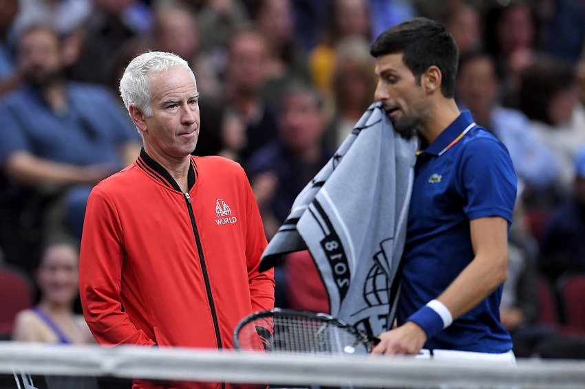 John McEnroe i Novak Đoković (Foto: AFP)