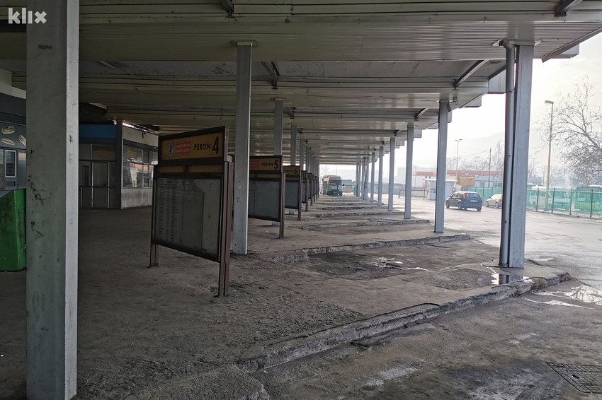 Autobuska stanica u Zenici još uvijek blokirana, radnici najavili žalbu na rješenje suda
