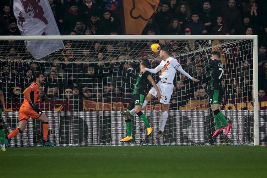 Džeko postiže 100. pogodak za Romu (Foto: EPA-EFE)