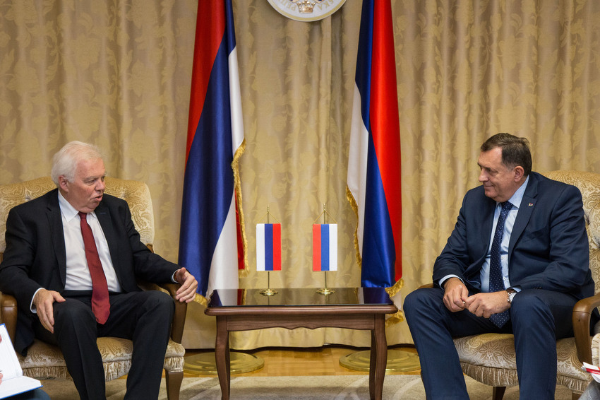 Nakon razgovora s ambasadorima Kvinte Dodik se sastao i sa Ivancovom
