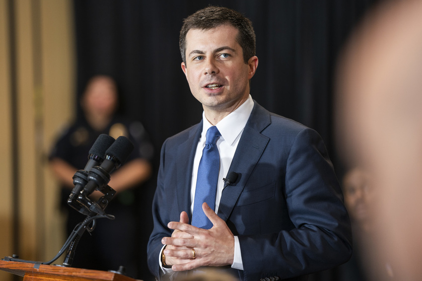 Pete Buttigieg (Foto: EPA-EFE)