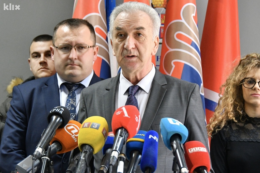 Mirko Šarović donirao cijelu parlamentarnu plaću bolnici u ...