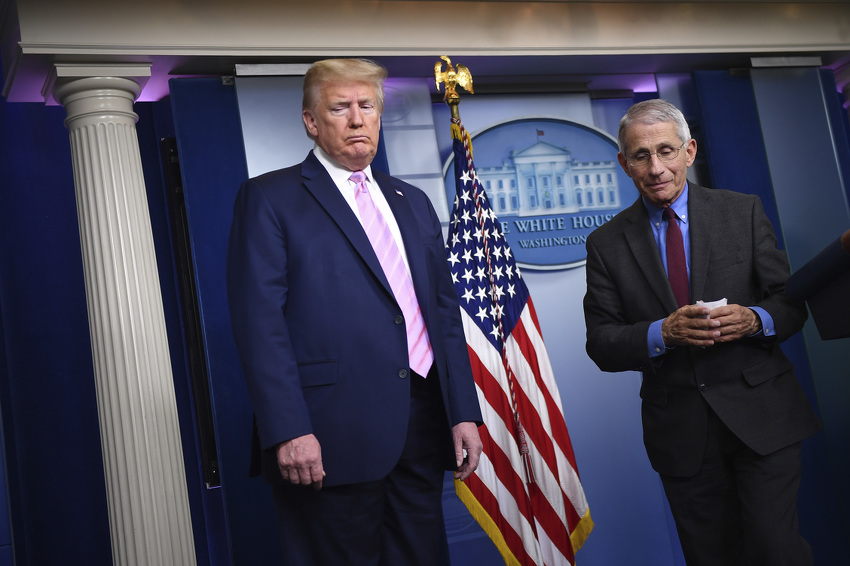 Donald Trump i Anthony Fauci (Foto: EPA-EFE)