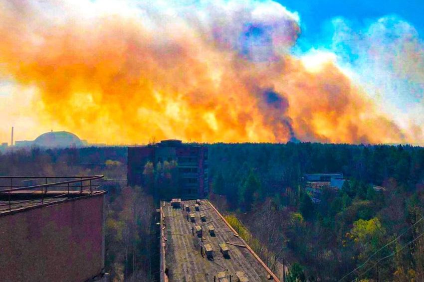Požar sve bliže Černobilu, udaljen samo tri kilometra od nuklearne ...