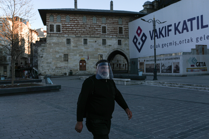 Istanbulski imam dio džamije pretvorio u market sa besplatnim ...