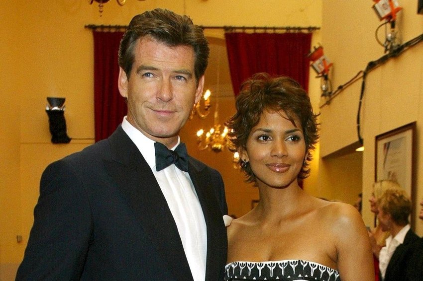 Pierce Brosnan i Halle Berry (Foto: EPA-EFE)