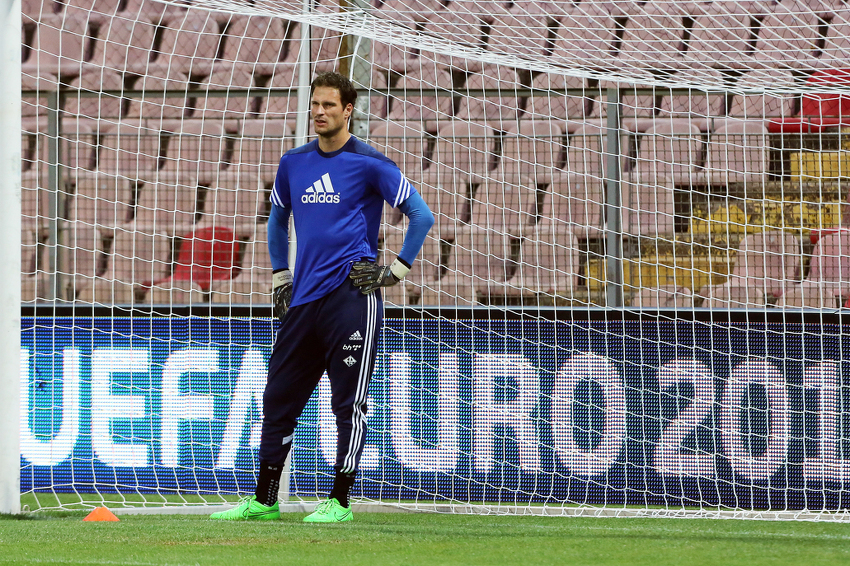 Asmir Begović (Foto: EPA-EFE)