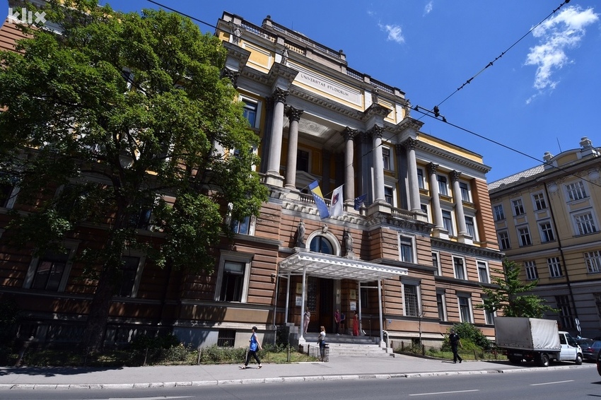 Online nastava nije uspostavljena na svim fakultetima u Sarajevu, još nepoznato kako dalje