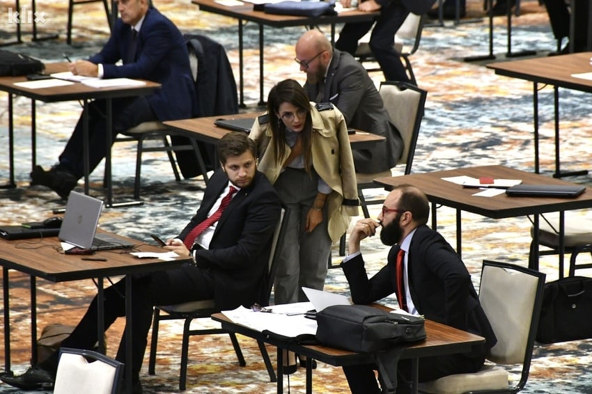 Irfan Čengić, Lana Prlić i Damir Mašić na današnjoj sjednici (Foto: I. Š./Klix.ba)