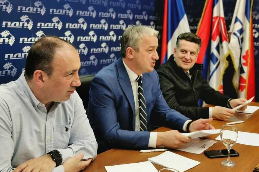 Borenović: RS plaćala 100.000 KM više po respiratoru, Srebrena malina je za ovo Jagodica Bobica