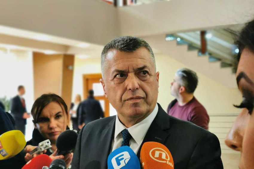 Senad Bratić