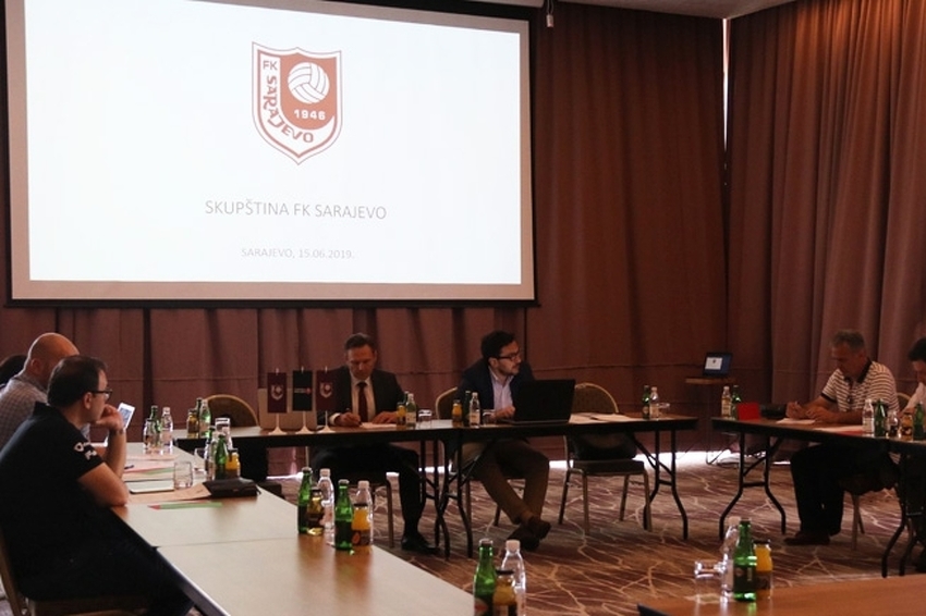 S jedne od prijašnjih Skupština (Foto: FK Sarajevo)