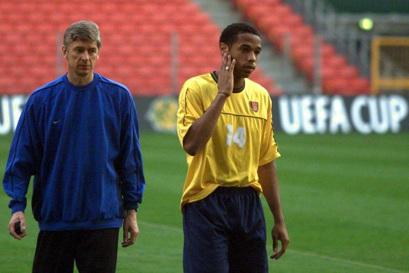 Wenger i Henry (Foto: EPA-EFE)