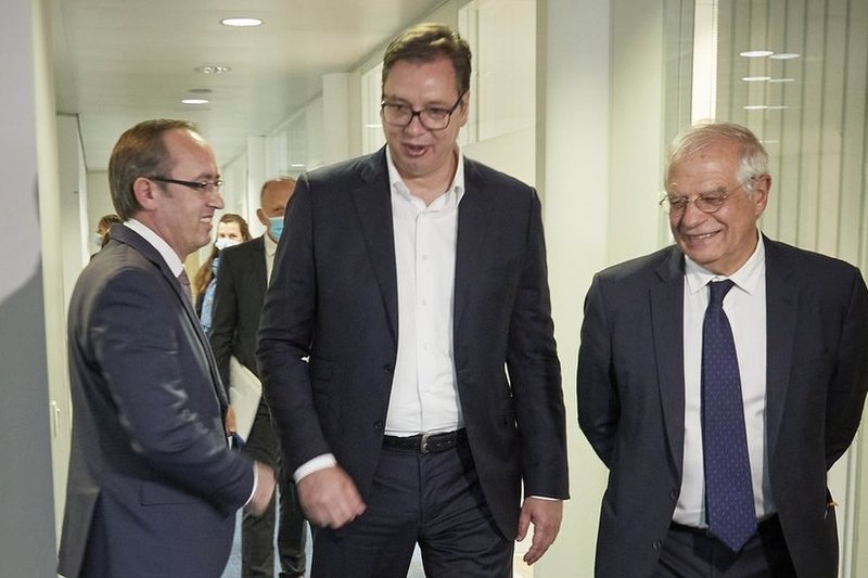 Hoti, Vučić i Borell